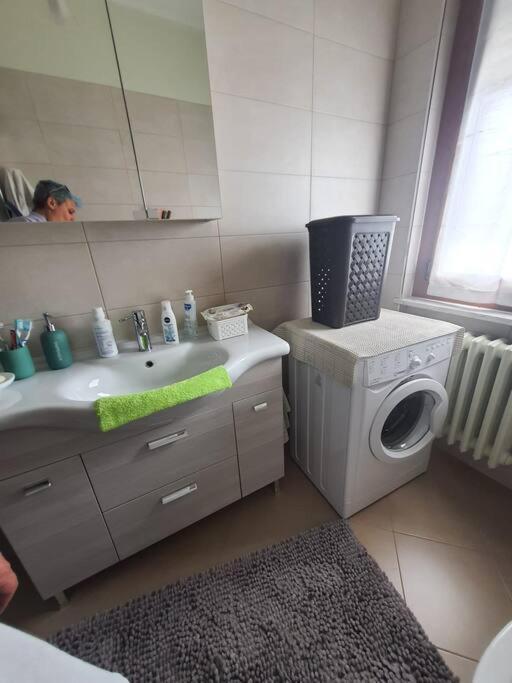 Appartamento Vinovo Centro Kültér fotó